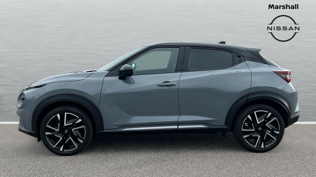 Nissan Juke Tekna Blue #13