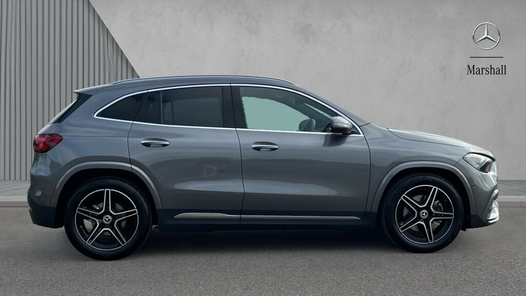 Mercedes-Benz GLA Class Gla 200D Amg Line Executive Grey #4