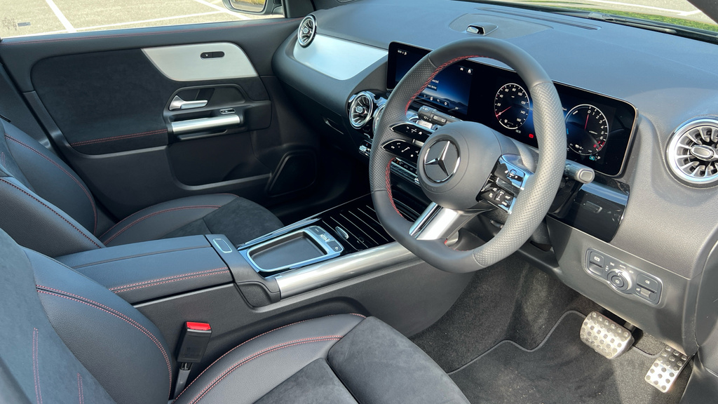 Mercedes-Benz GLA Class Gla 250E Amg Line Executive HT26YHE Black #3