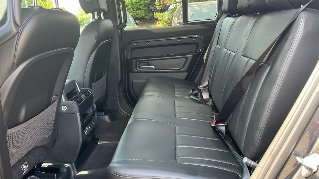 Land Rover Defender D300 X-dynamic Hse Blue #14