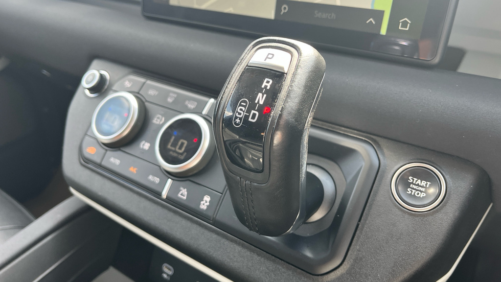 Land Rover Defender D300 X-dynamic Hse Blue #29