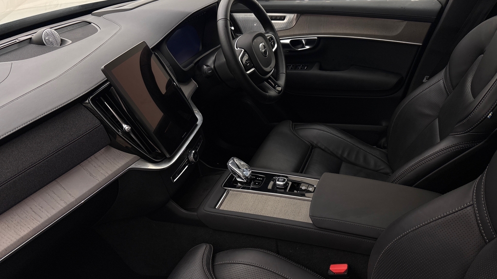 Volvo XC90 Xc90 2.0 B5p Ultra Dark Awd Geartronic Grey #6