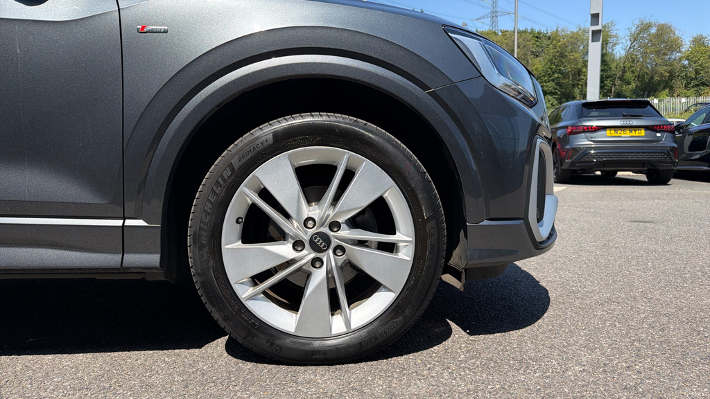 Audi Q2 S Line 35 Tfsi 150 Ps S Tronic Silver #5