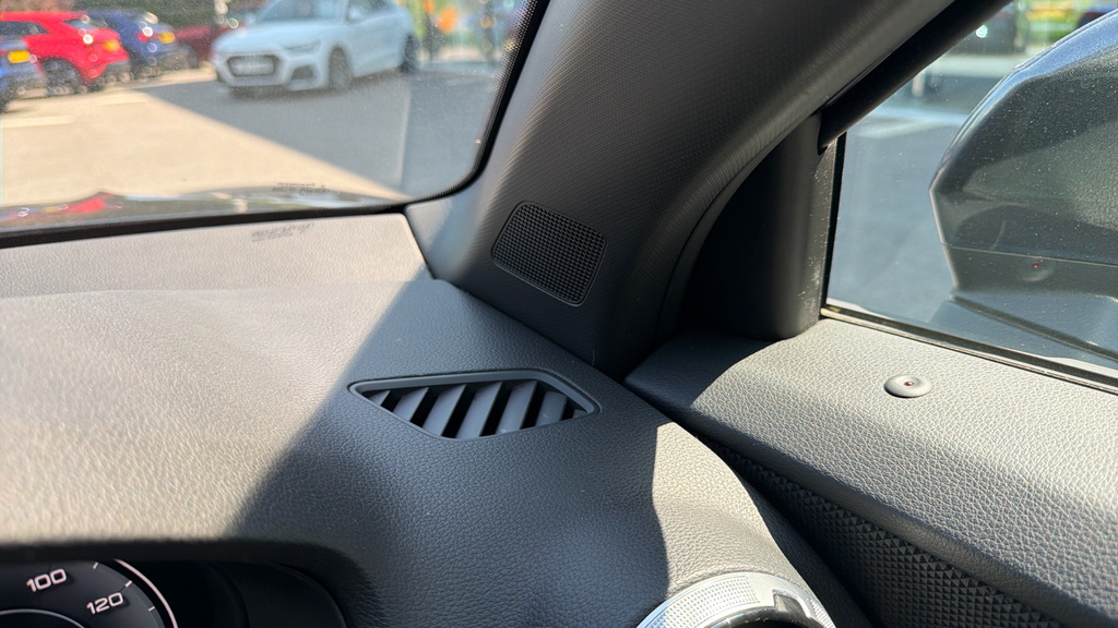 Audi Q2 S Line 35 Tfsi 150 Ps S Tronic Silver #32