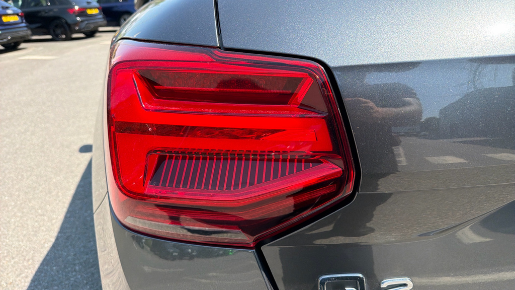 Audi Q2 S Line 35 Tfsi 150 Ps S Tronic Silver #33