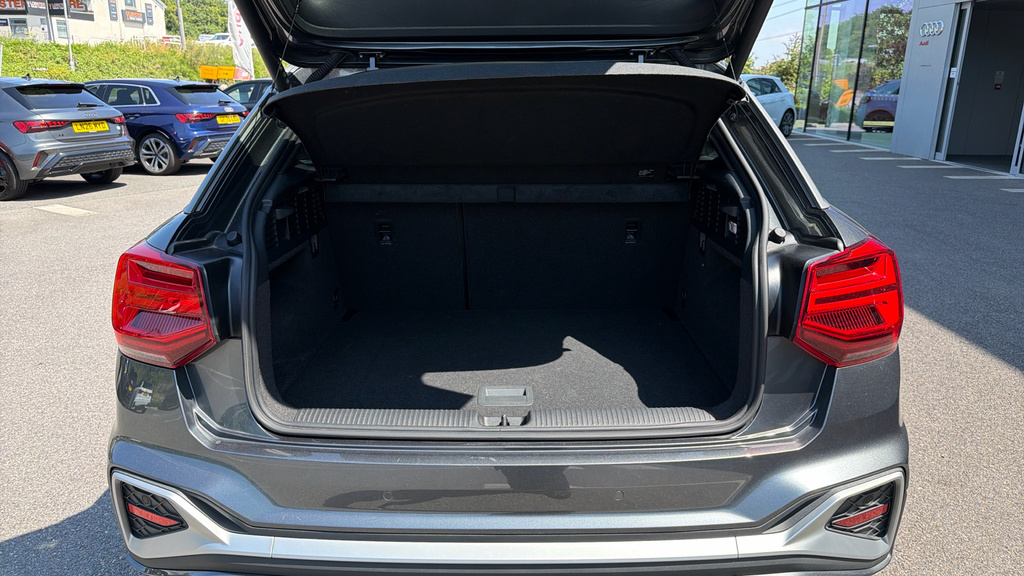 Audi Q2 S Line 35 Tfsi 150 Ps S Tronic Silver #18