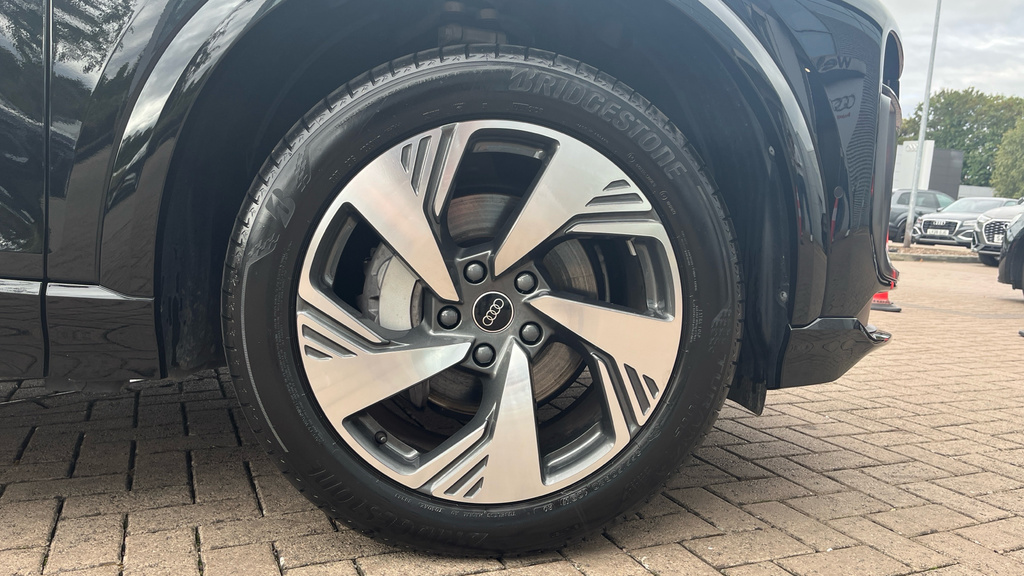 Audi Q6 E-Tron Q6 225Kw Performance 100Kwh S Line Black #5