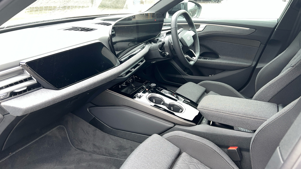 Audi A6 Avant A6 2.0 E-hybrid Qtro 299 Edition 1 S Tronic S White #2