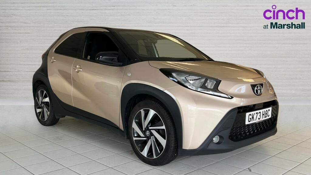 Toyota Aygo X Aygo X 1.0 Vvt-i Edge Beige