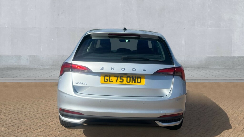 Skoda Scala 1.0 Tsi 116 Se Edition White #11