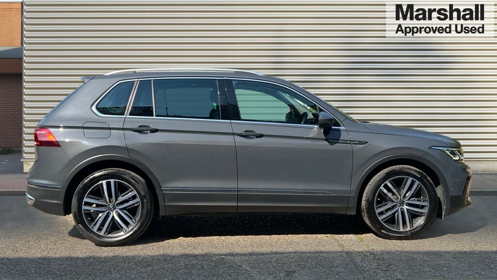 Volkswagen Tiguan Tiguan 1.5 Tsi 150 Elegance Dsg Grey #2
