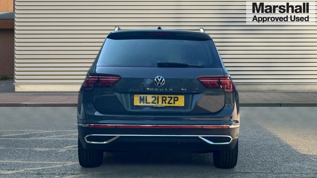 Volkswagen Tiguan Tiguan 1.5 Tsi 150 Elegance Dsg Grey #4