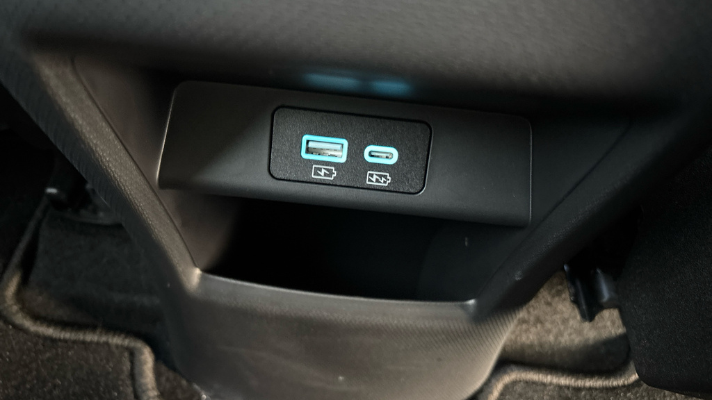 Byd Atto 3 150Kw Comfort 60Kwh Black #46