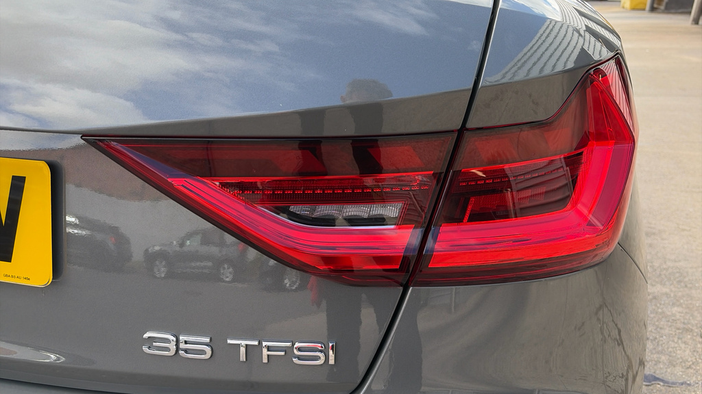 Audi A1 Audi A1 Sportback 35 Tfsi S Line S Tronic Tec Blue #33