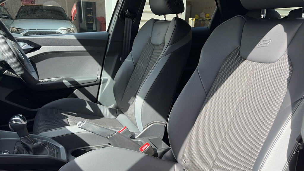 Audi A1 Audi A1 Sportback 35 Tfsi S Line S Tronic Tec Blue #17