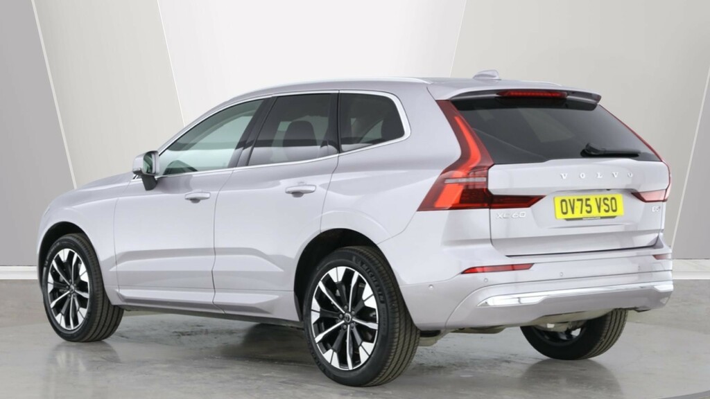 Volvo XC60 Xc60 2.0 B5p Ultra Dark Awd Geartronic Silver #5