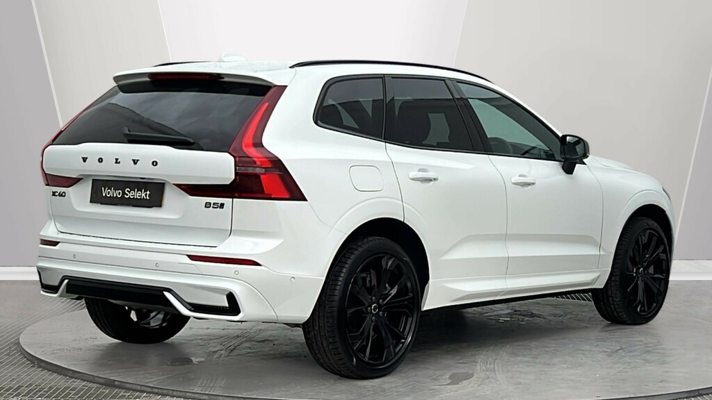 Volvo XC60 Volvo Xc60 Estate 2.0 B5p Plus Black Edition A White #2
