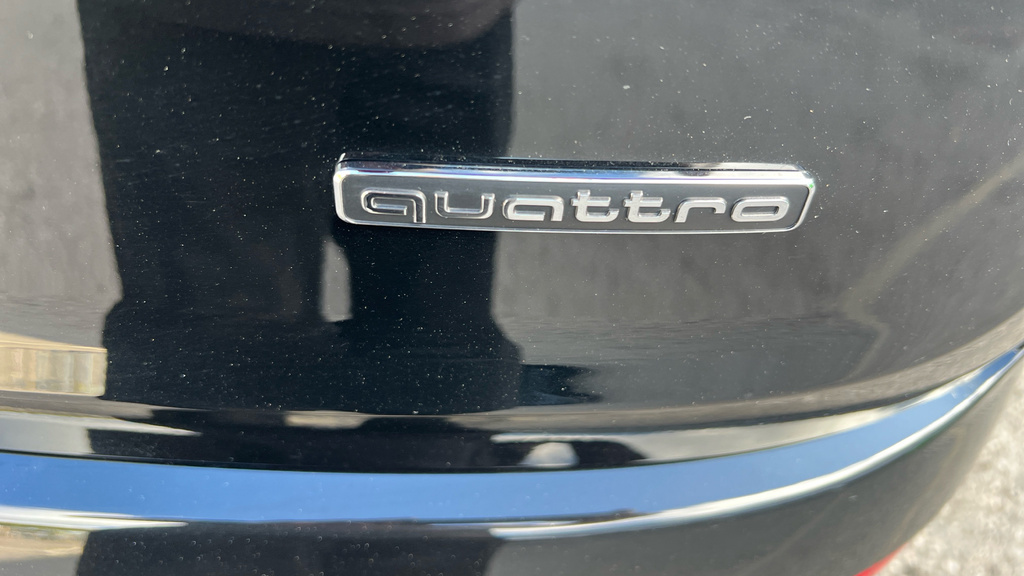 Audi Q7 Sq7 Tfsi Quattro Black Ed Tiptronic Black #51
