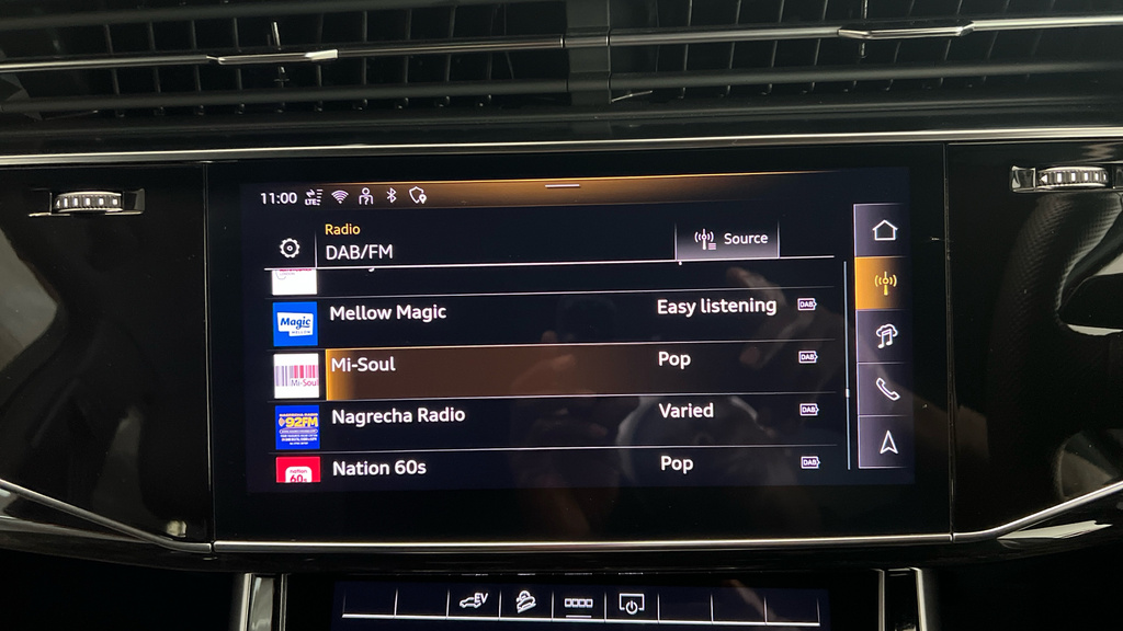 Audi Q7 Sq7 Tfsi Quattro Black Ed Tiptronic Black #38