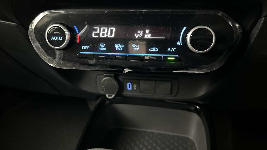 Toyota Aygo X Edge White #29