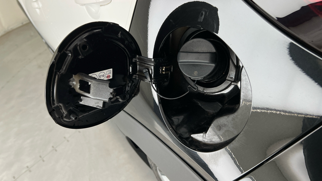 Toyota Aygo X Edge White #21