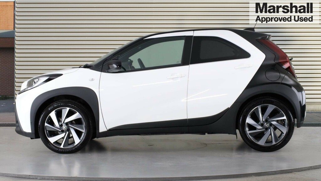Toyota Aygo X Aygo X 1.0 Vvt-i Edge White #6