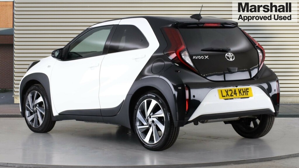 Toyota Aygo X Aygo X 1.0 Vvt-i Edge White #5