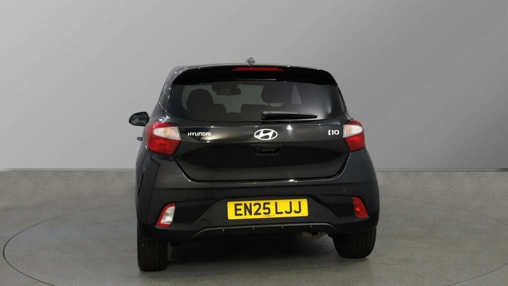 Hyundai I10 I10 1.2 79 Premium Nav Black #4