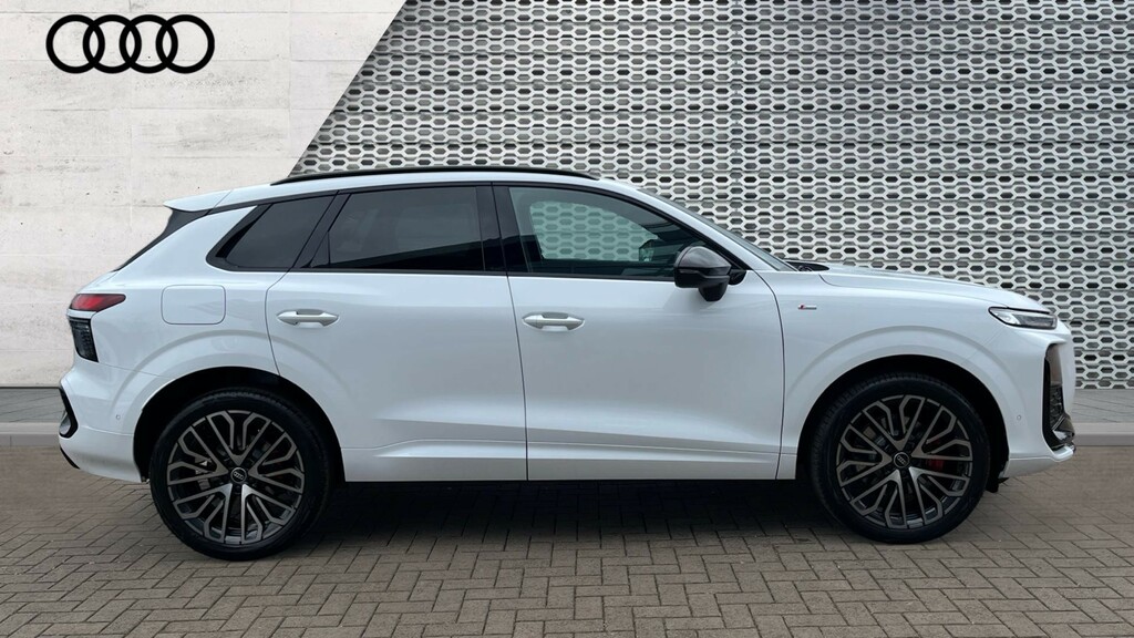 Audi Q3 Audi Q3 Estate 2.0 Tfsi Quattro Edition 1 S Tr White #4