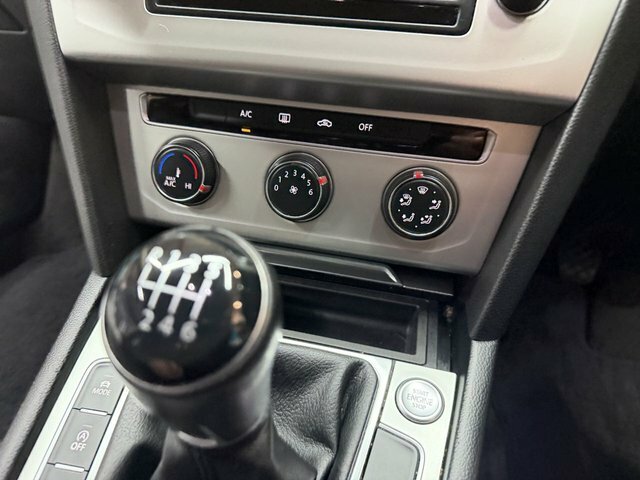 Volkswagen Passat S Tdi Bluemotion Technology Blue #16