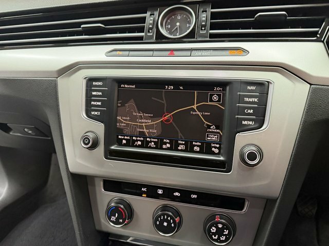 Volkswagen Passat S Tdi Bluemotion Technology Blue #14