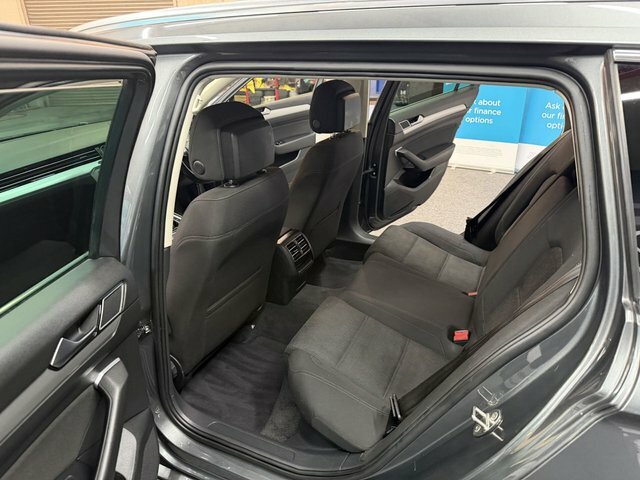 Volkswagen Passat S Tdi Bluemotion Technology Blue #12