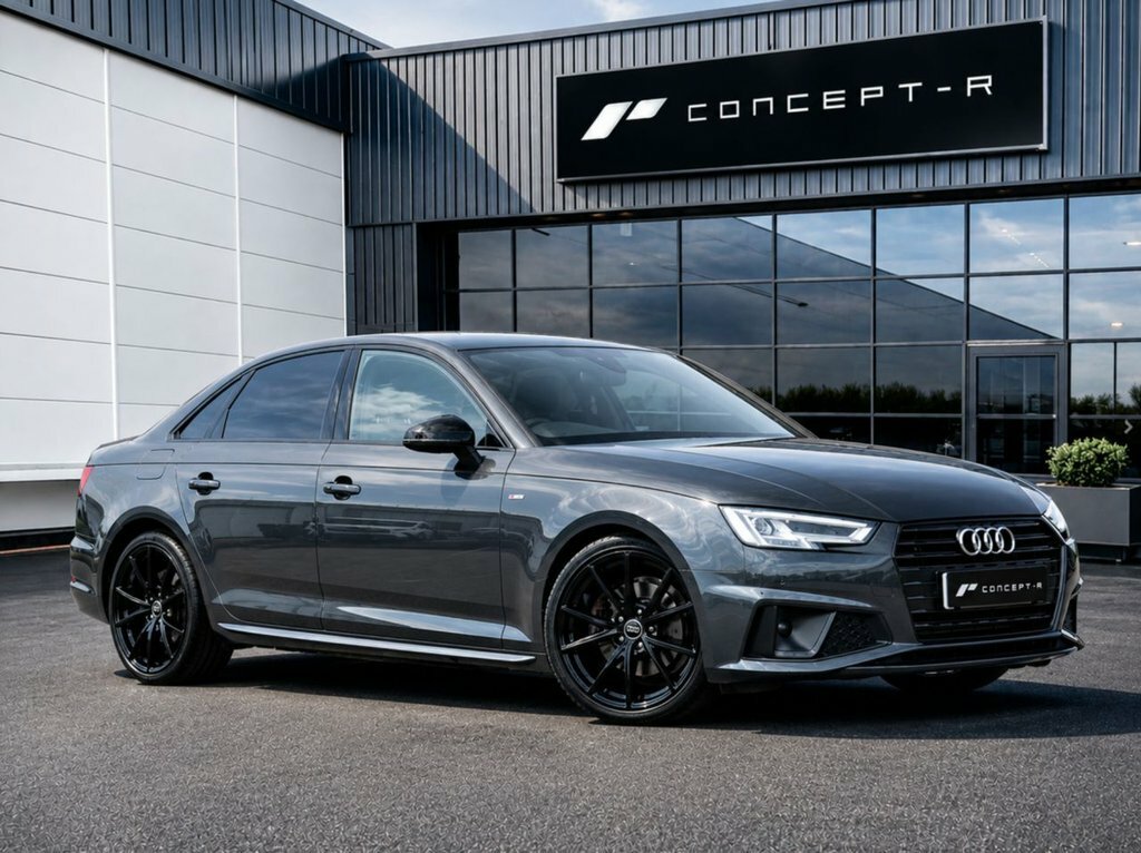 Audi A4 2L Black Edition Grey