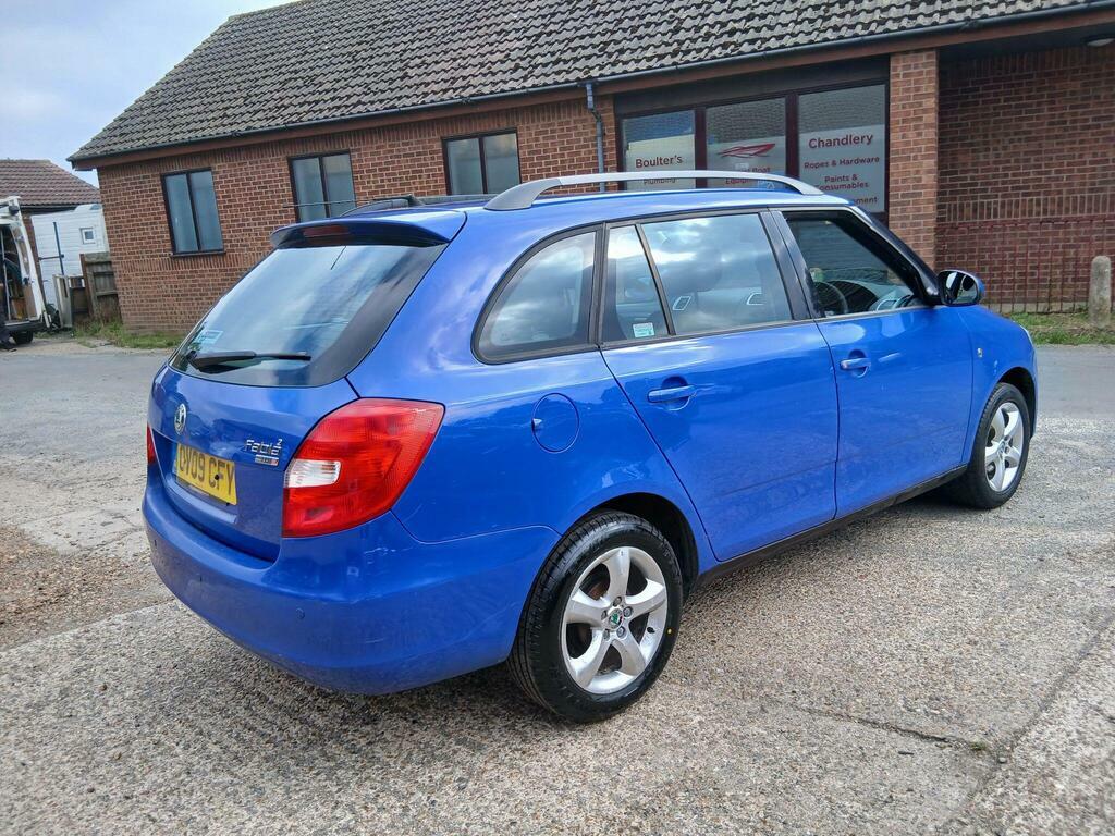 Skoda Fabia 1.6 16V 2 Tiptronic Grey #11