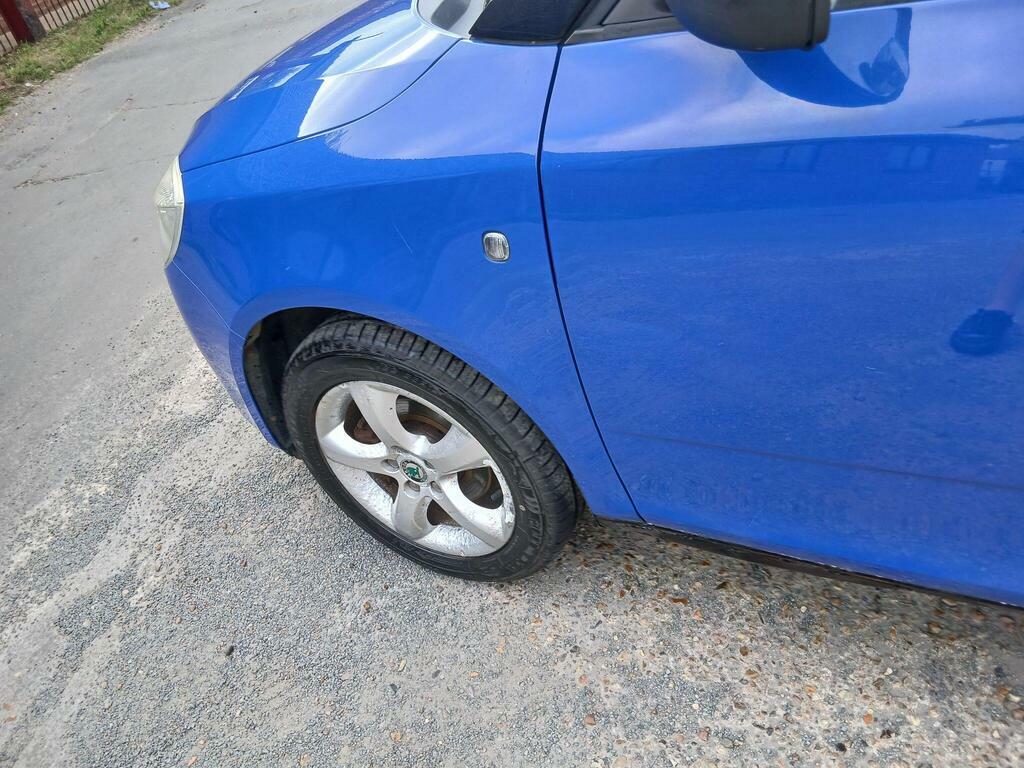 Skoda Fabia 1.6 16V 2 Tiptronic Grey #19