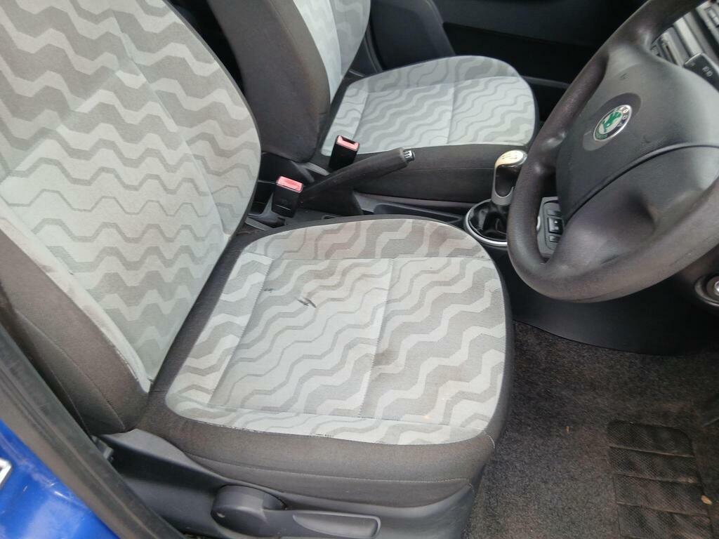 Skoda Fabia 1.6 16V 2 Tiptronic Grey #39