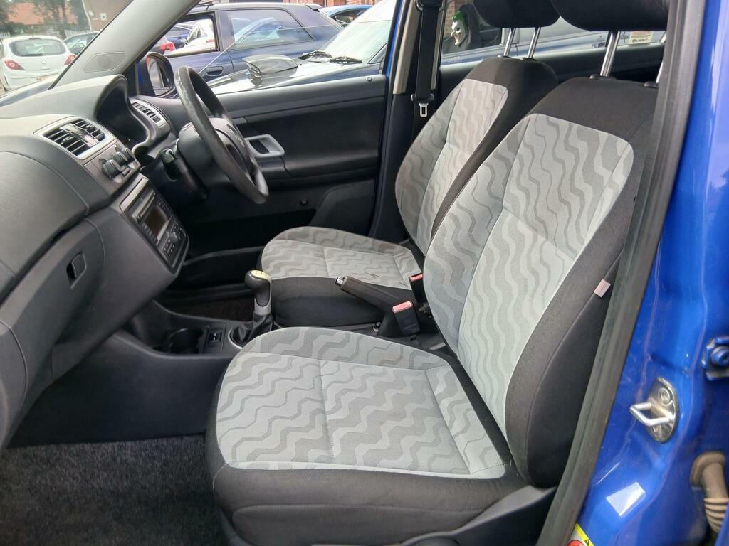 Skoda Fabia 1.6 16V 2 Tiptronic Grey #31