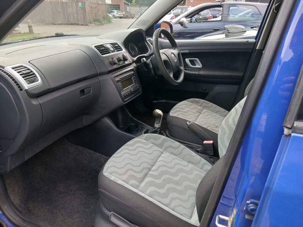 Skoda Fabia 1.6 16V 2 Tiptronic Grey #27