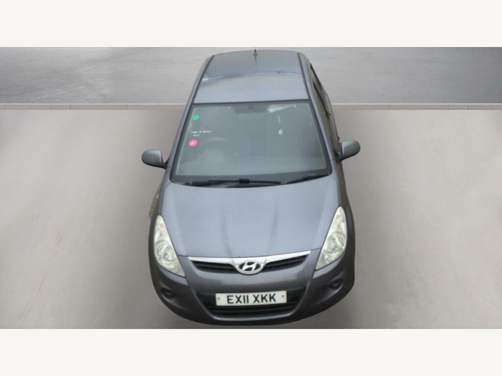 Hyundai I20 1.4 Crdi Comfort Euro 5 Grey #6