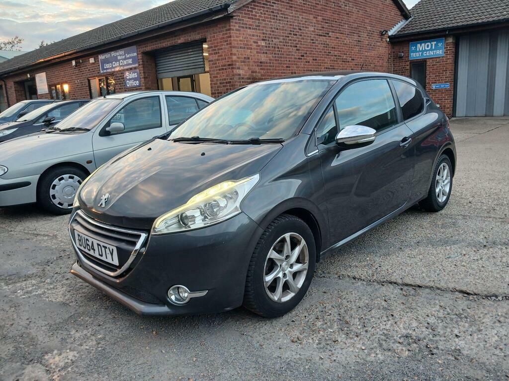 Peugeot 208 1.2 Vti Style Euro 5 Grey