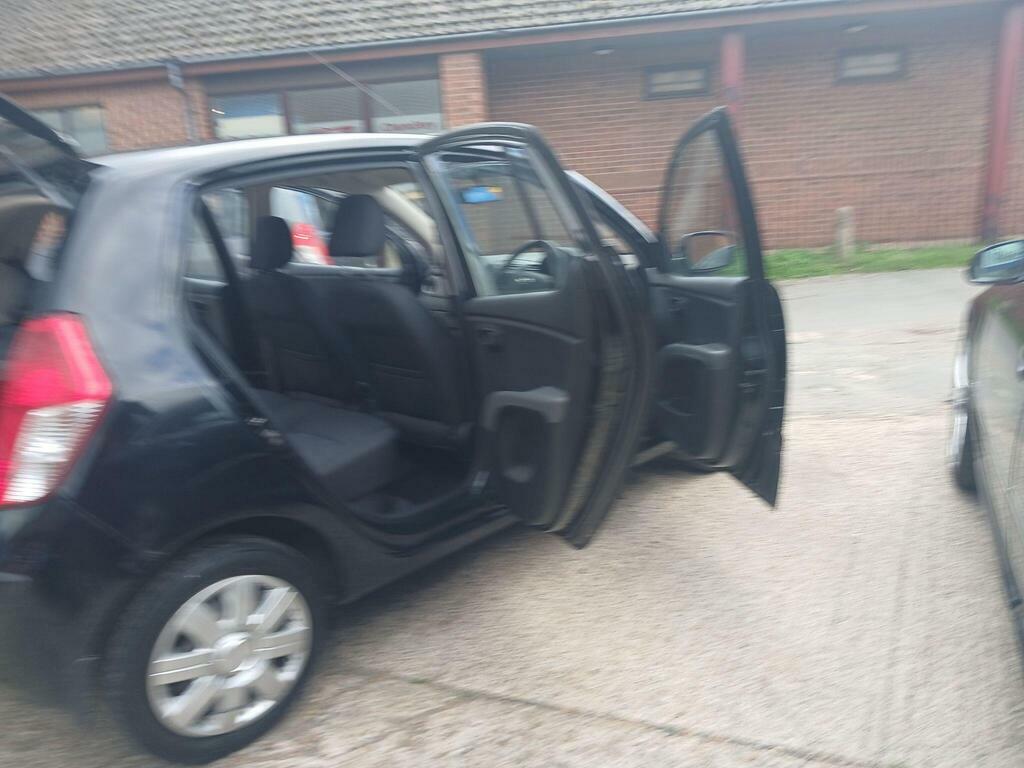 Hyundai I10 Comfort Red #20
