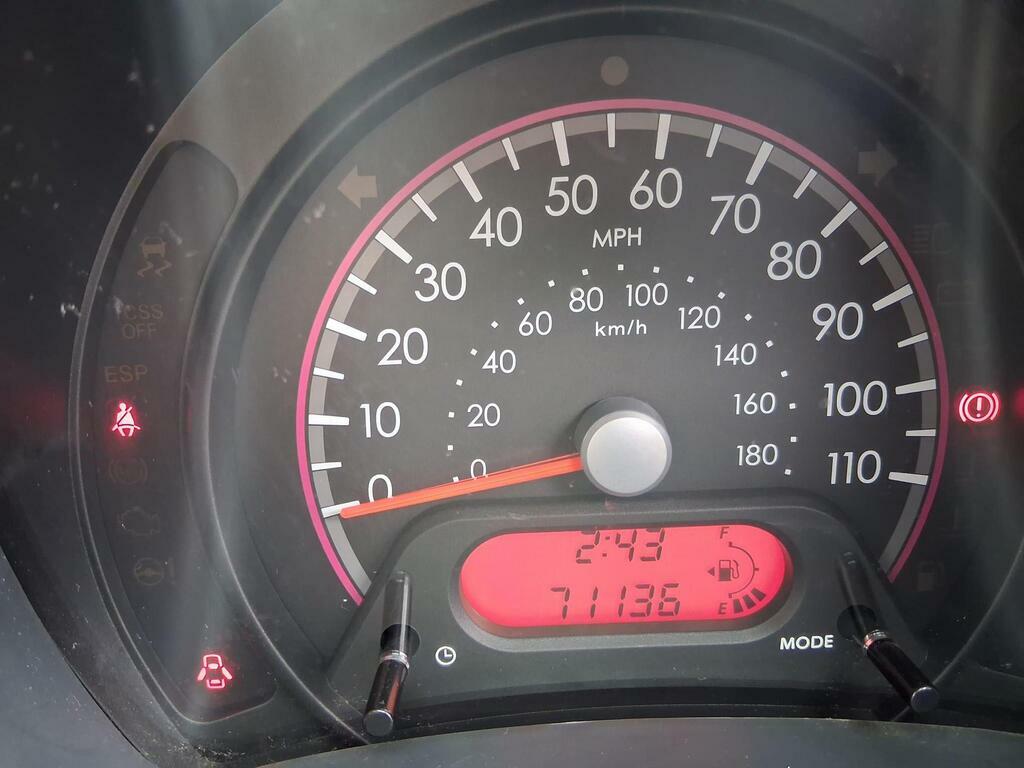Nissan Pixo 1.0 N-tec Euro 5 Grey #4