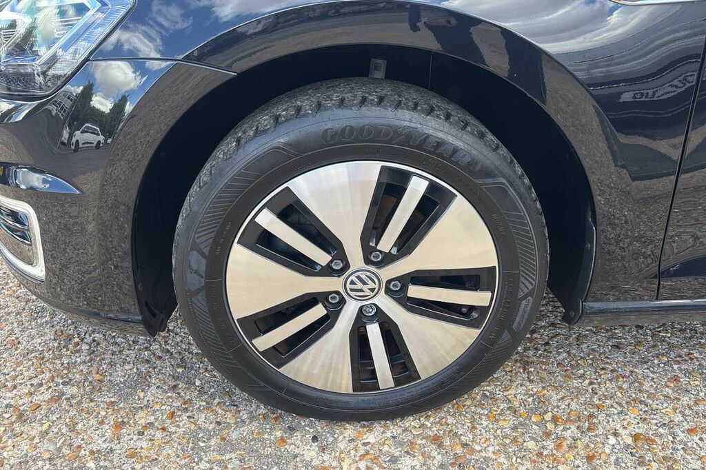 Volkswagen e-Golf E-golf 99Kw E-35kwh Black #5