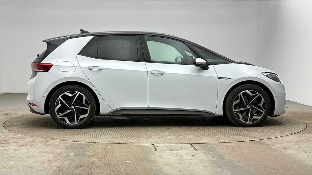Volkswagen ID.3 150Kw Life Pro Performance 58Kwh White #4
