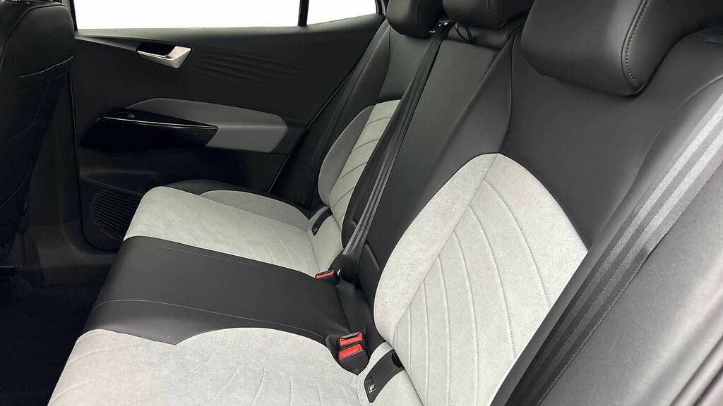 Volkswagen ID.3 150Kw Life Pro Performance 58Kwh White #6