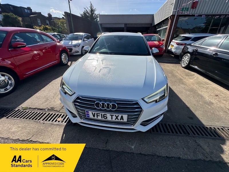 Audi A4 Avant Tdi S Line White #3
