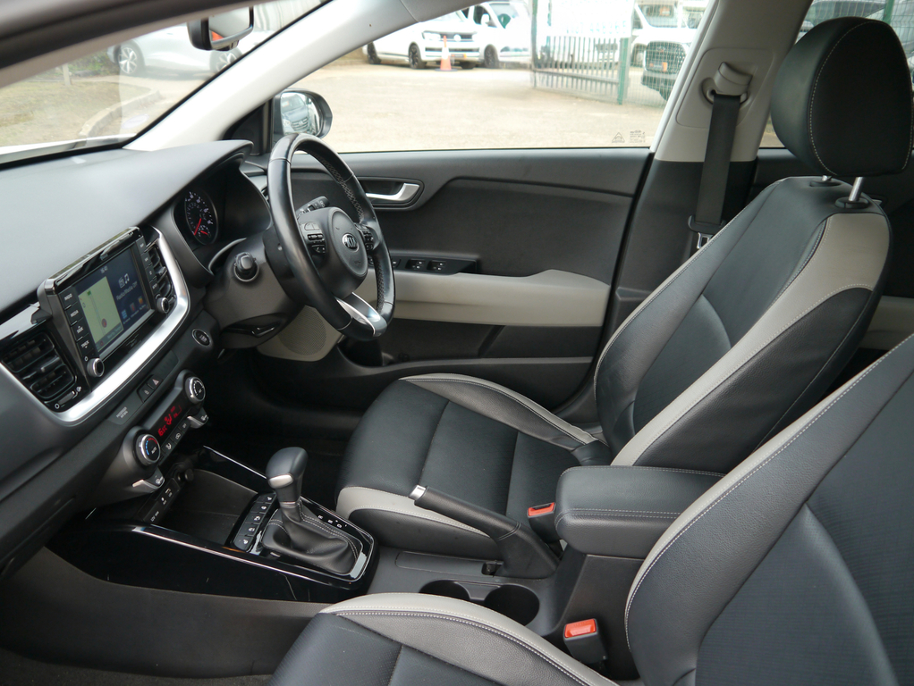 Kia Stonic 3 Isg Grey #2