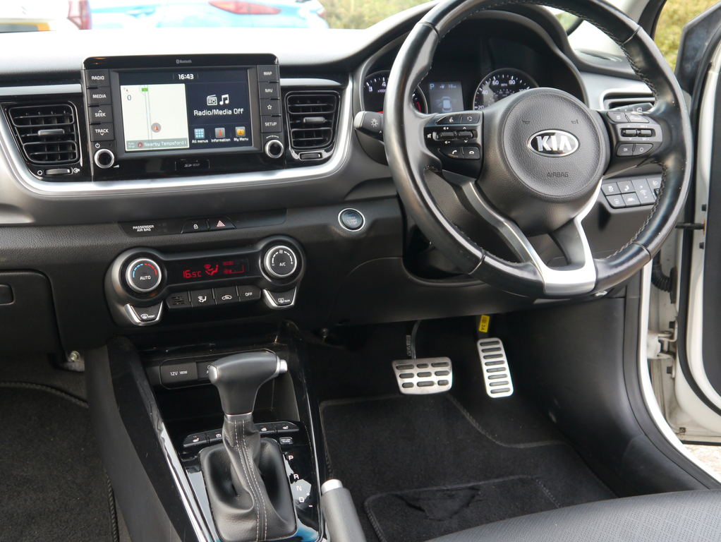 Kia Stonic 3 Isg Grey #35