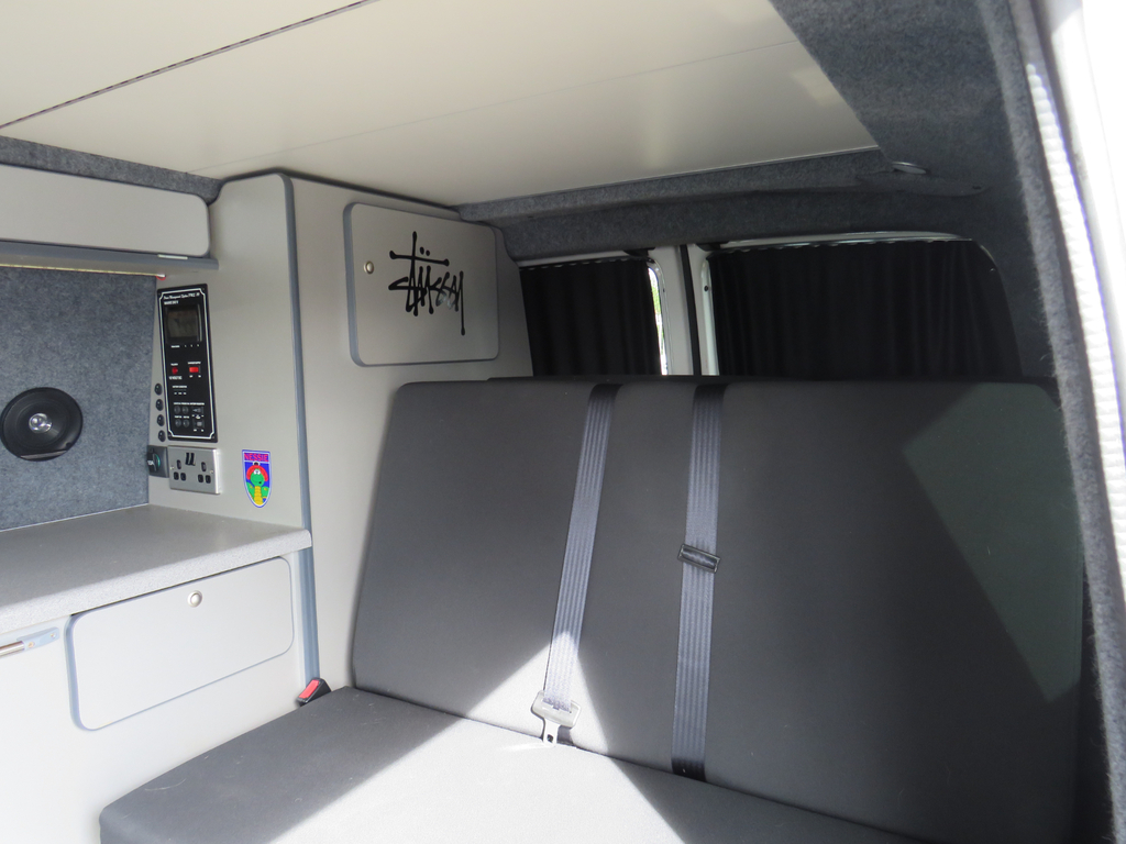 Volkswagen Transporter 2L Null Grey #7