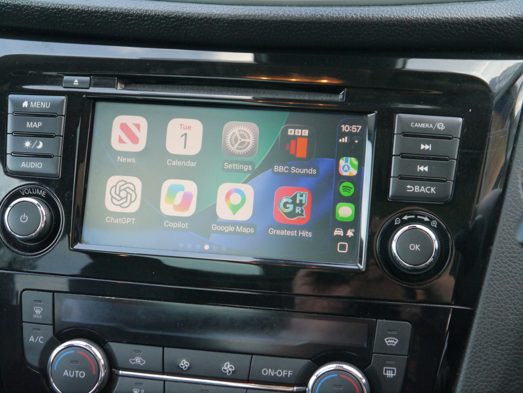 Nissan Qashqai Acenta Premium Black #38